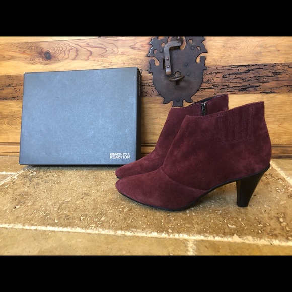 Kenneth Cole Reaction Bootie - Picture 4 of 5